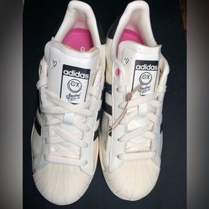 Adidas Youth (5.5Y)